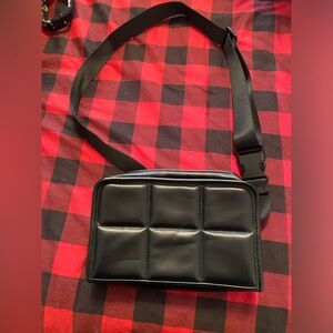 Black belt bag- plus size